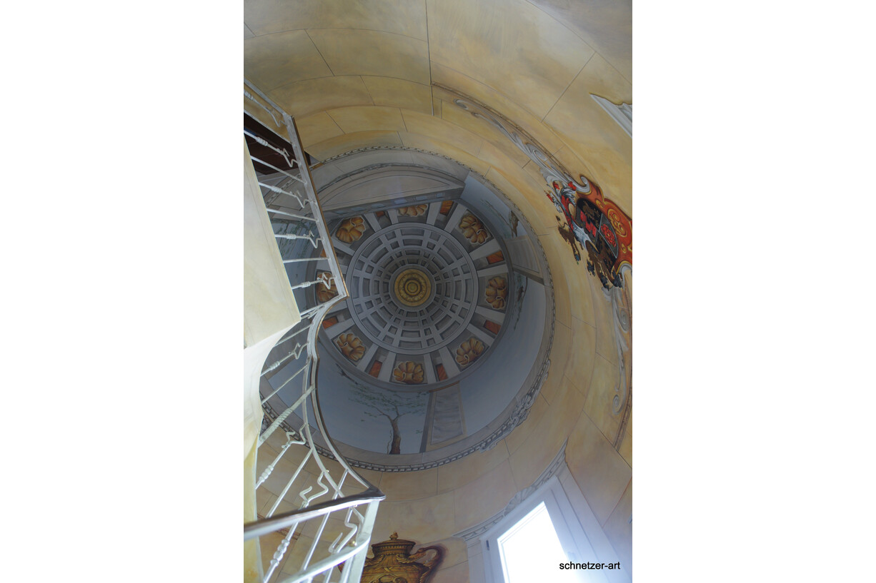 Die Decke in 9 Meter Höhe