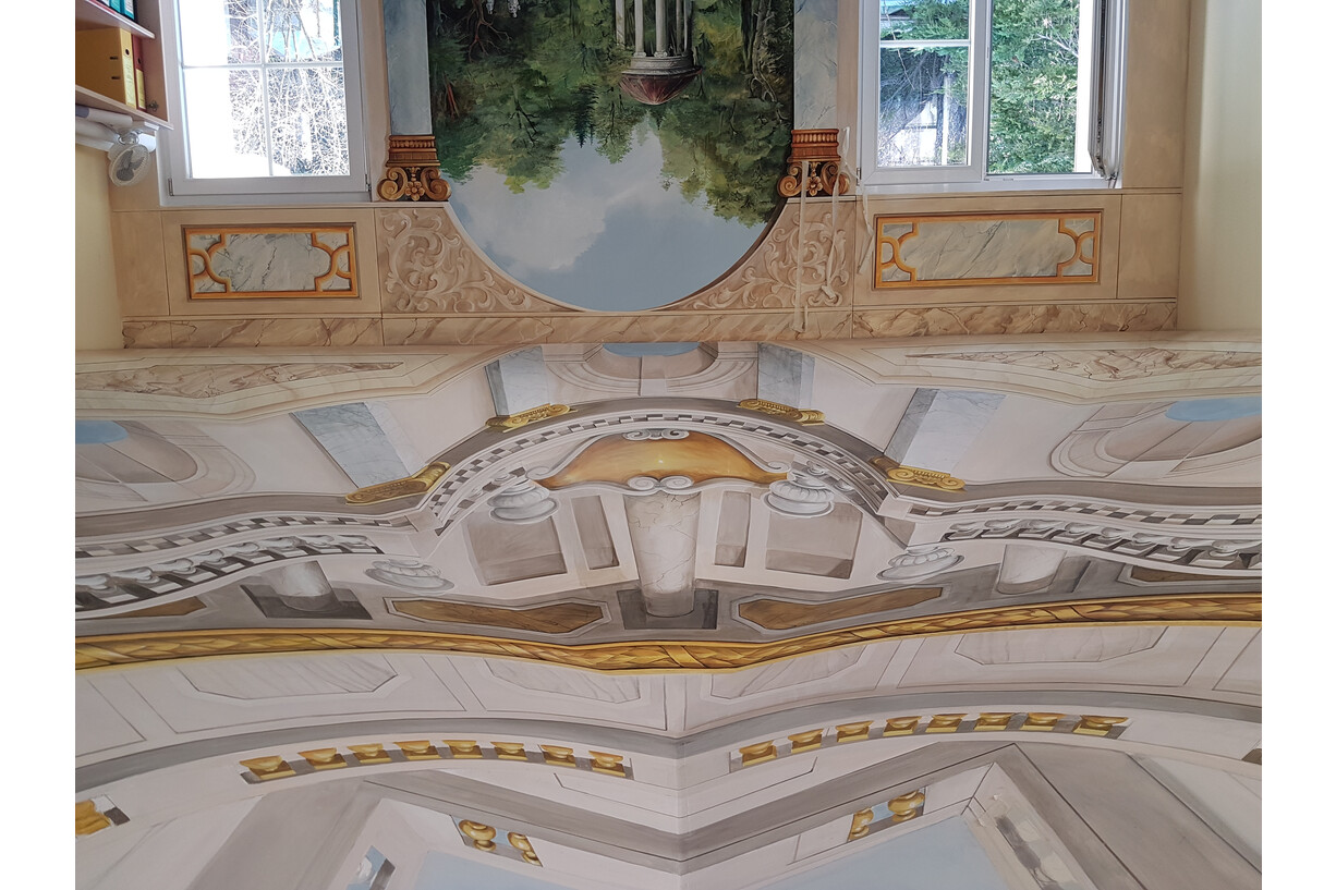 Deckengemälde in Arbeit